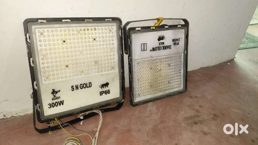 300W LED flood light (IP66) hai. “SN GOLD”