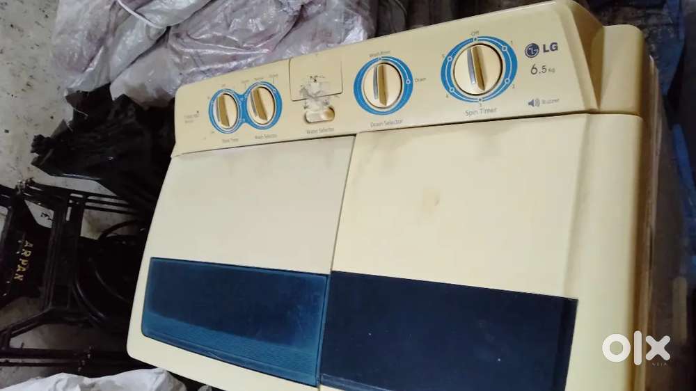LG WASHING MACHINE 6.5 KG