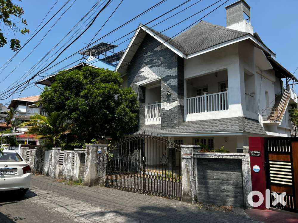 Premium house for sale at Edappally