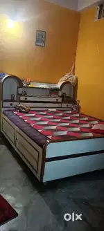 Beautiful bed with dacine table