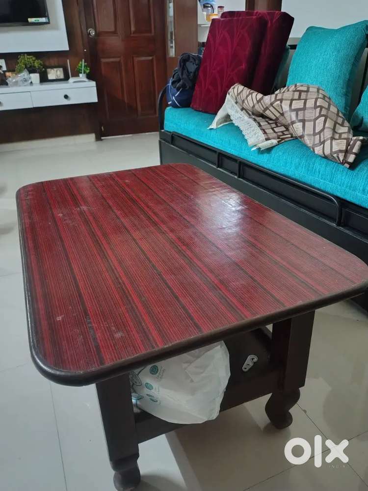 Wooden centre table