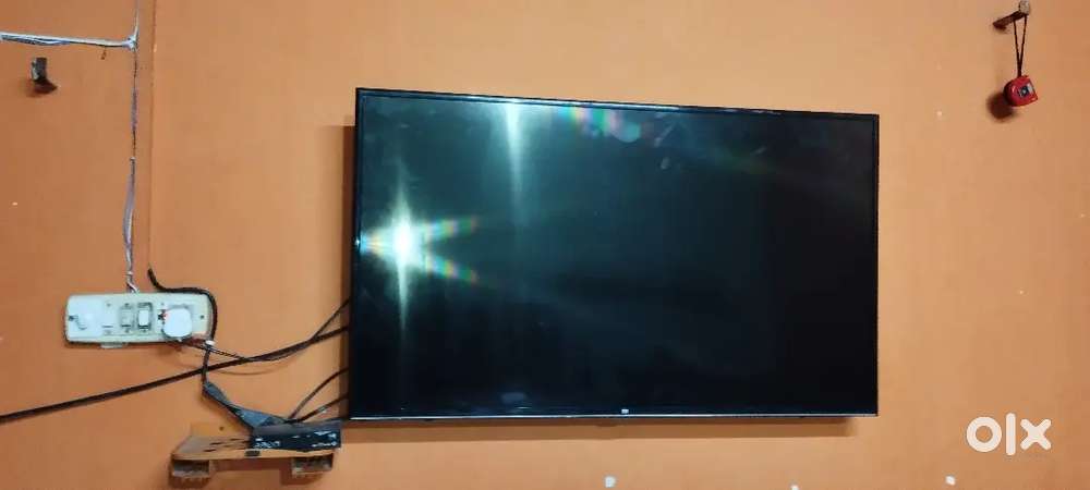 Mi LCD smart TV 4K (43) SCREEN BLACK COLOUR