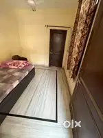 Tolet single room opposite park with attach toilet bathroom