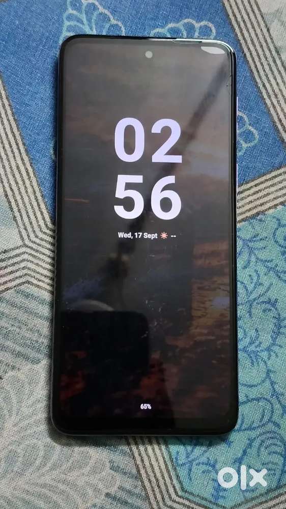 2 mobile alag alag price mein hai with good condition
