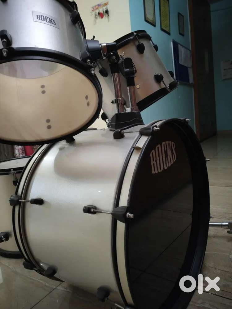 ROCKS DRUM SET