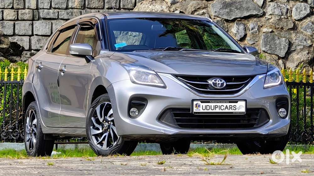 Toyota Glanza V CVT, 2019, Petrol