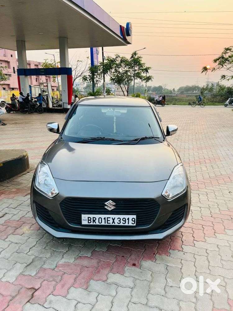 Maruti Suzuki Swift VXi + Manual, 2021, Petrol
