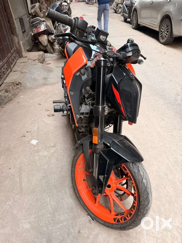 KTM Duke 200