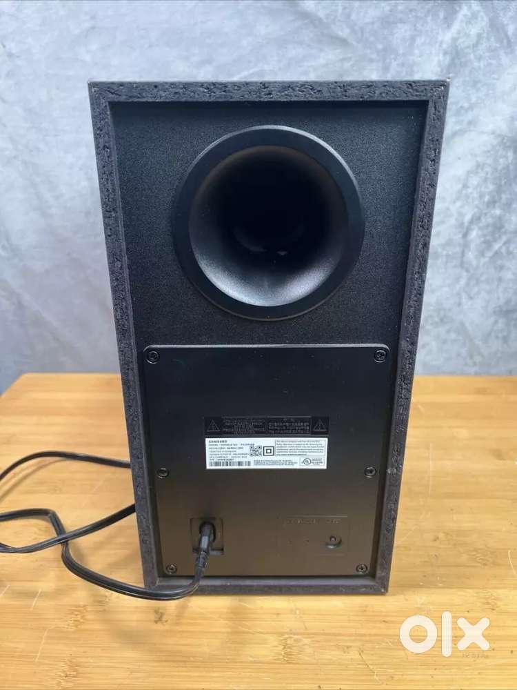 Samsung wireless subwoofer excellent condition