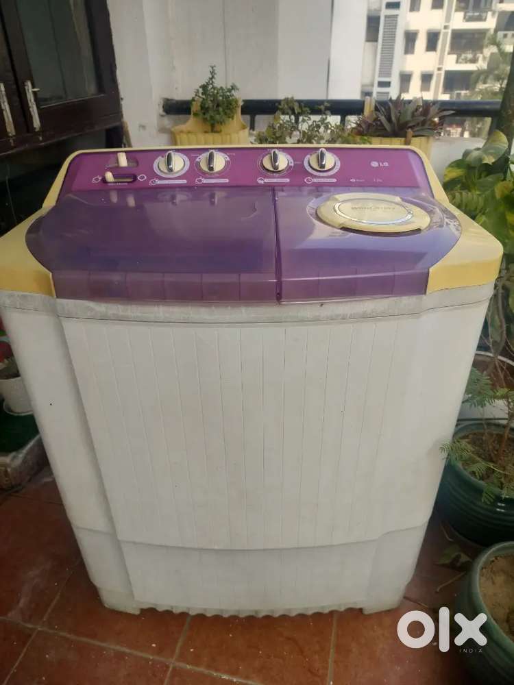 LG 7.2 KG Semi Automatic Washing Machine