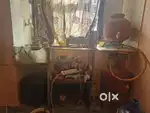 Kitchen ka poora saamn h