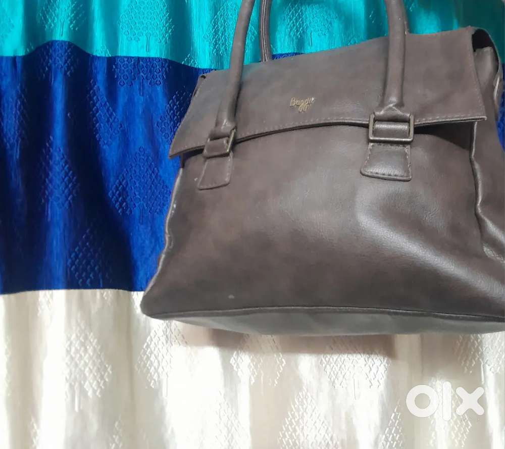 Baggit brown hand bag for woman