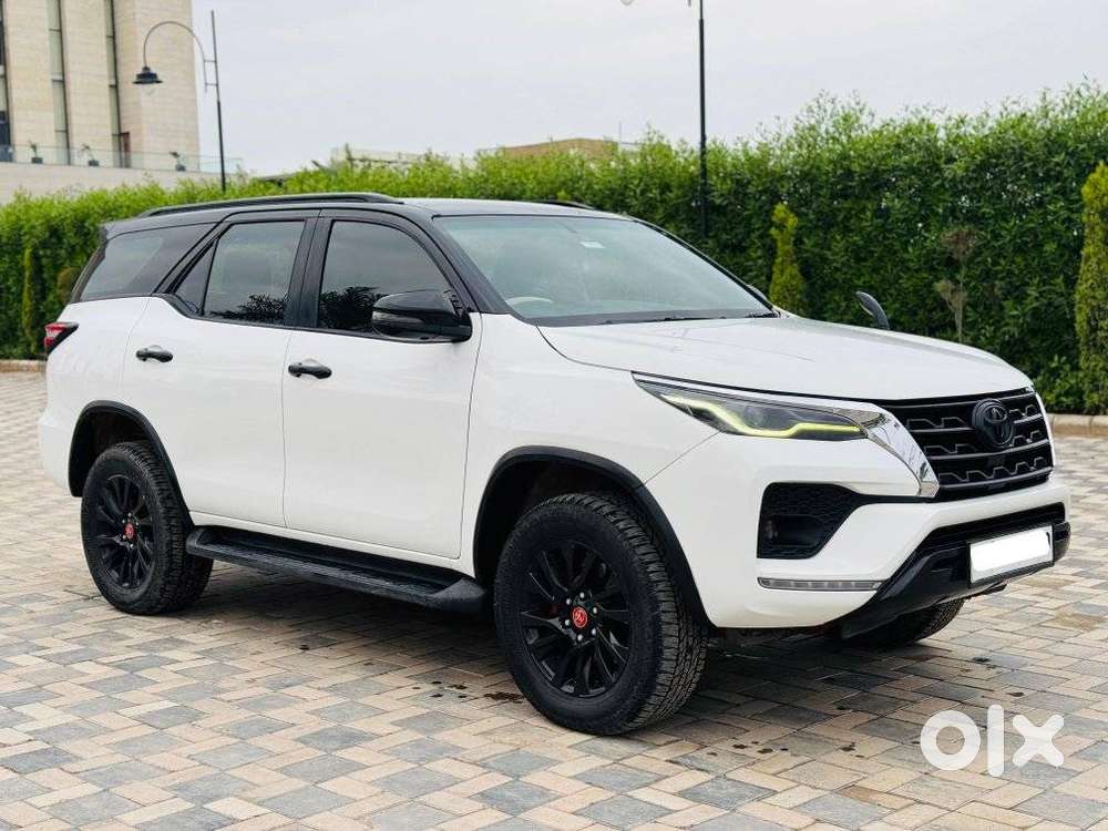 Toyota Fortuner 4X4 AT 2.8 Diesel, 2022, Diesel