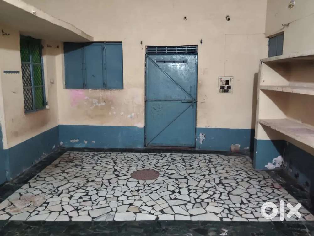 Room for rent- Ground floor hall