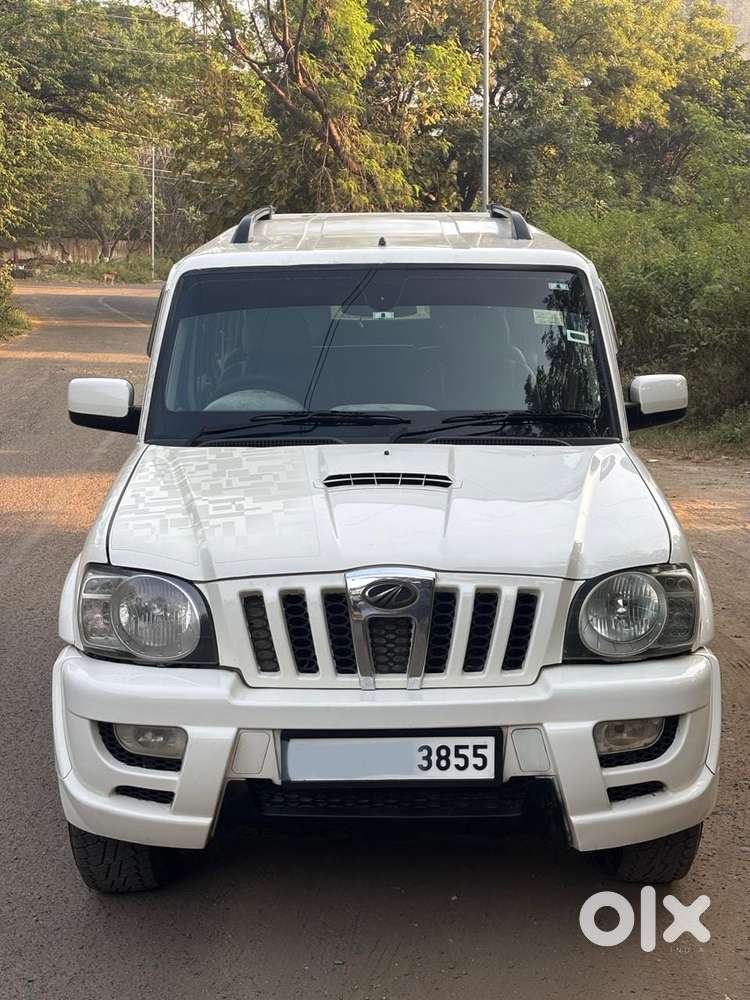 Mahindra Scorpio 2009-2014 VLX 2WD AT BSIV, 2014, Diesel