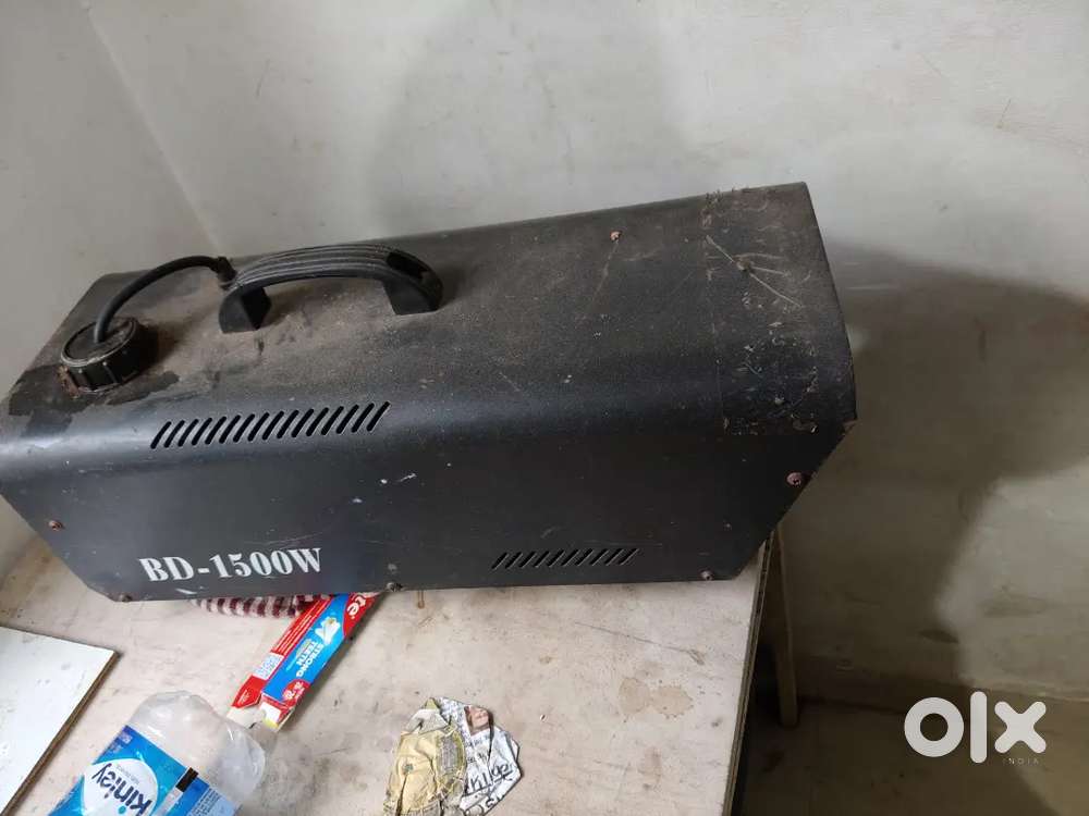Smoking machine bd 1500 w ki hai