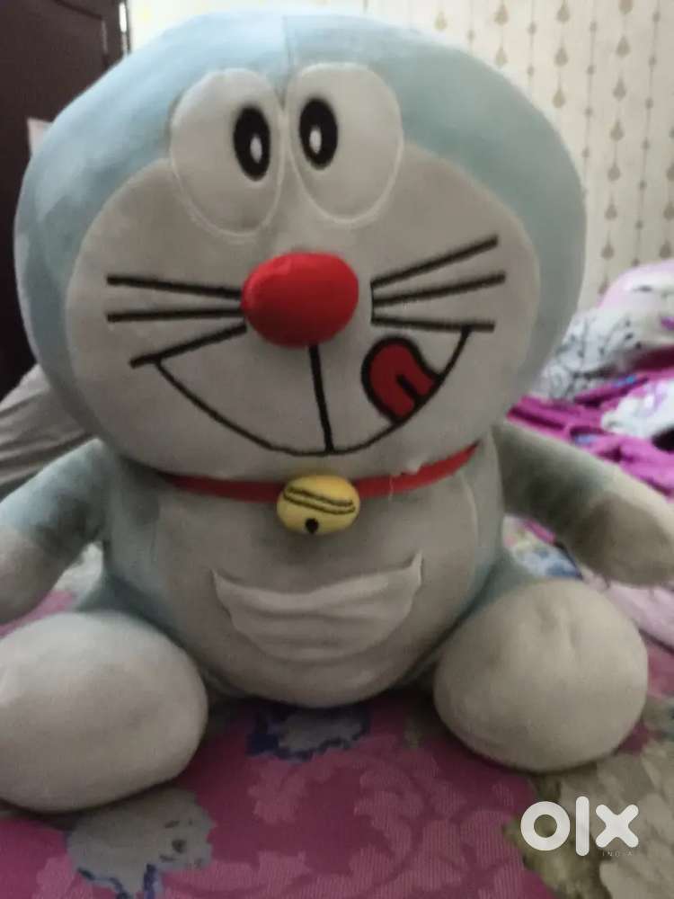 Doraemon toy