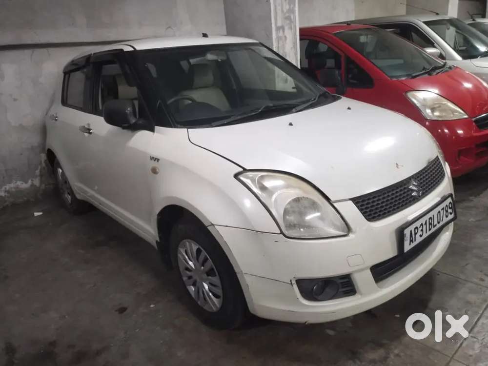 Maruti Suzuki Swift 2011 with back cam led