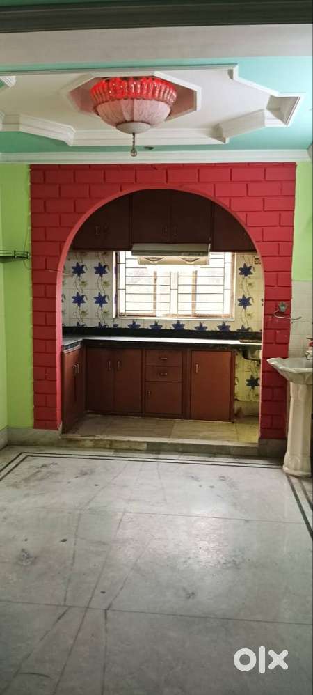 2BHK Road side South open corner flat for Family only