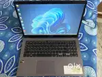Asus vivobook 15.6