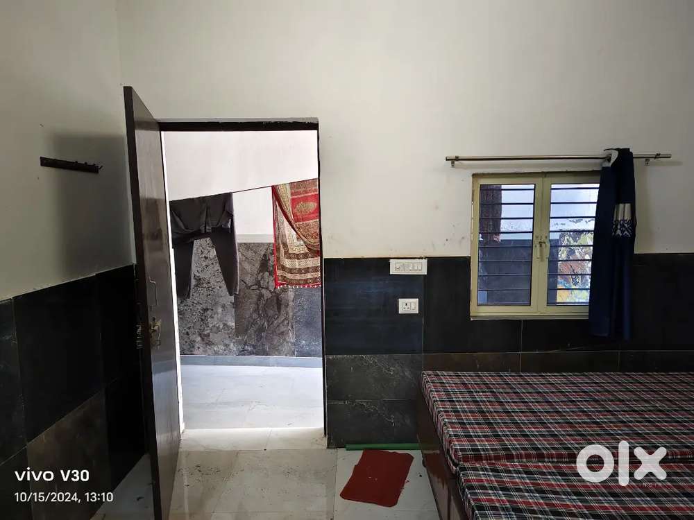 1 RK room with inverter, freeze, RO