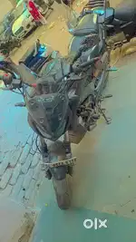 Dominar 400