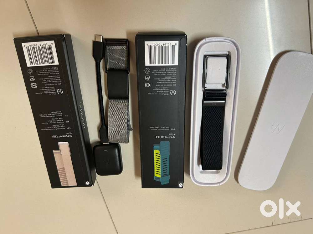 Whoop 5.0 Superknit Obsidian Band (4 year peak Subscription Included)