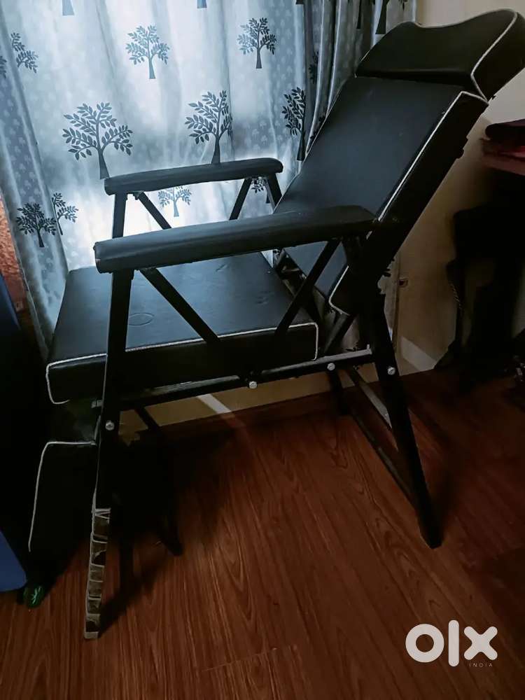 Parlour chair