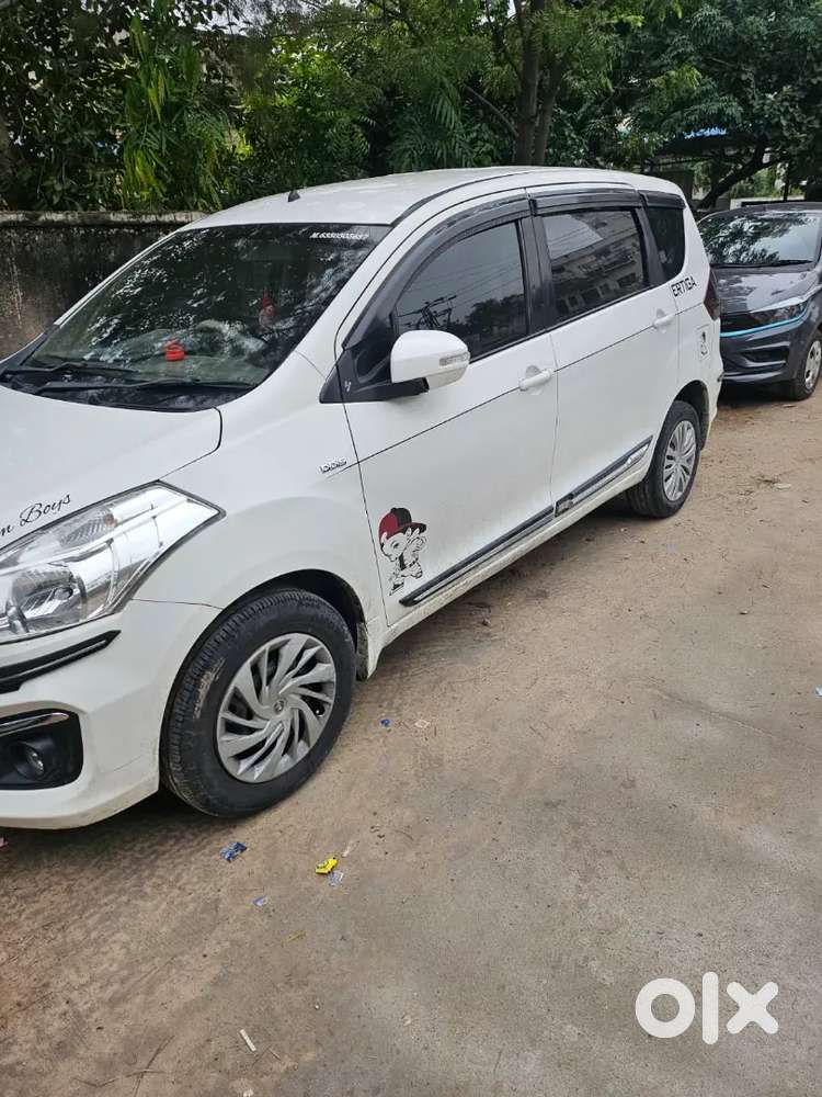 Maruti Suzuki Ertiga 2016 last Diesel 80000 Km Driven