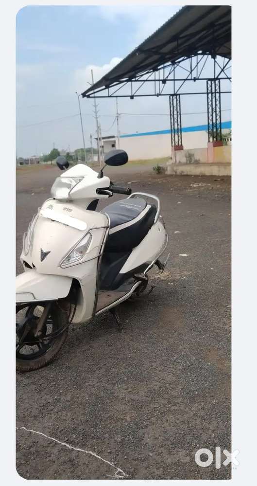TVS Jupiter scooty