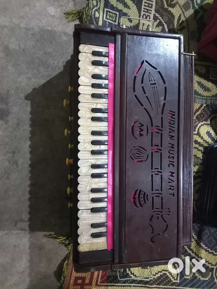 Harmonium for sell