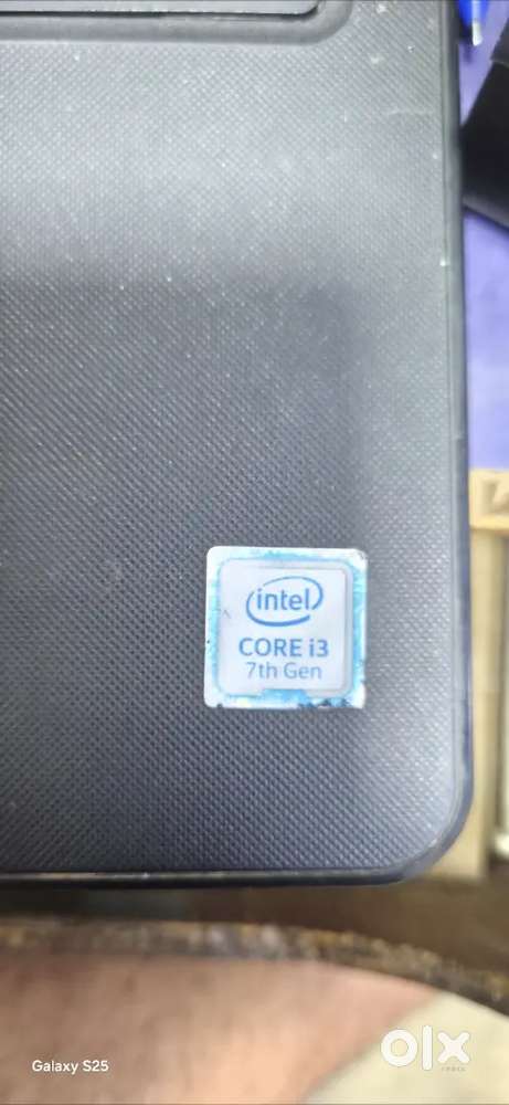 Dell i3 7th gen 1.25 TB 4gb RAM