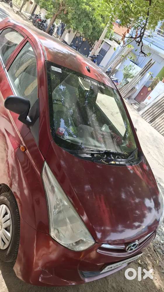 Hyundai EON 2011 Petrol Well Maintained