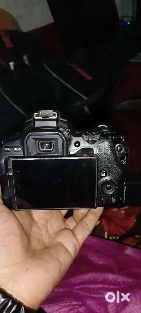 Canon 200d