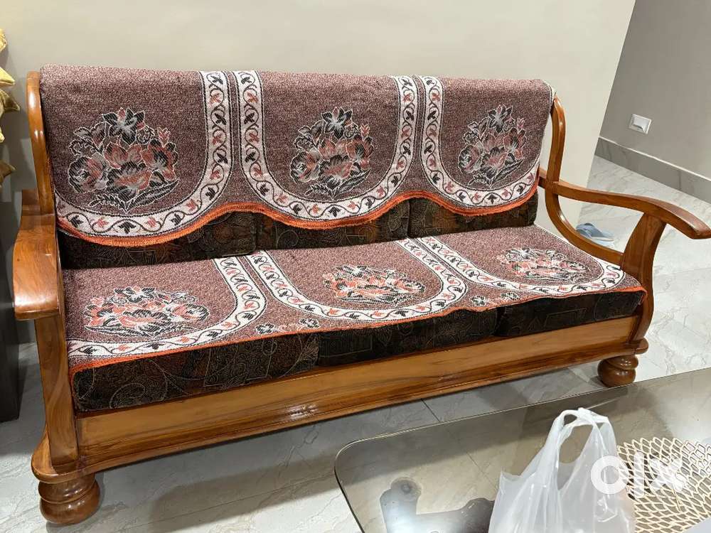 Sofa Set With Center table