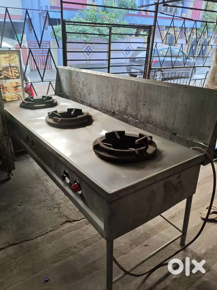 3 Burners stove
