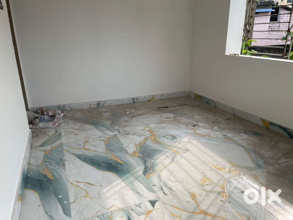 1bhk sell Keshtopur near main road crishtan para