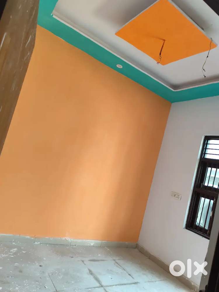 Free hold 50 yard villa ready to move
