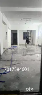 Best Location on Road office space 1350 Sq/fir  (150 Gaj) good parking