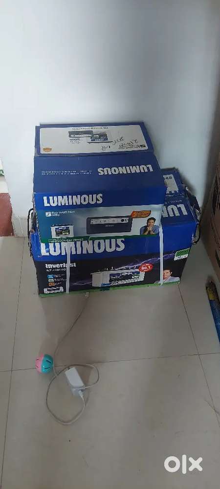 Luminous Inverter with battery