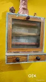 Bangles stand
