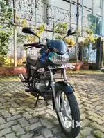 Bajaj discover 125cc showroom condition single owner with insurance