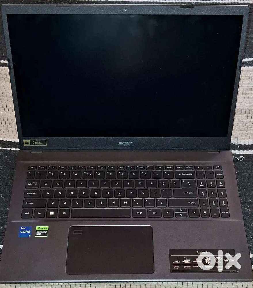 Acer aspire 7