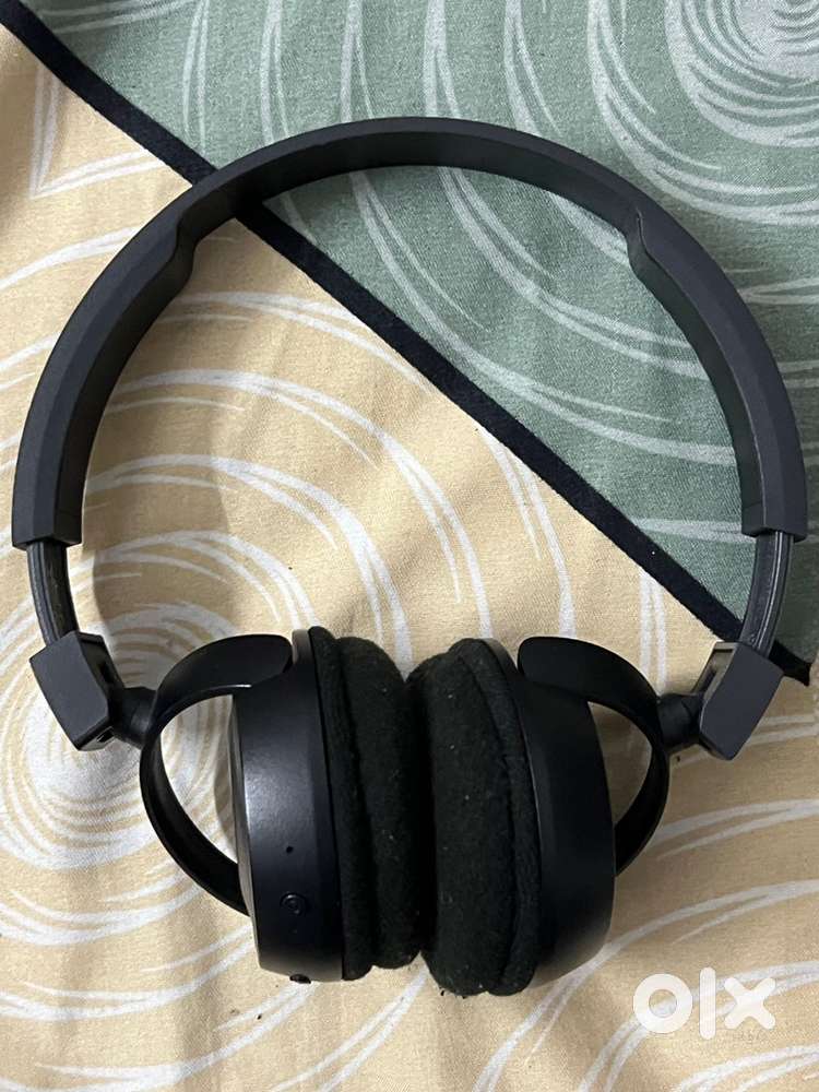 JBL wireless Bluetooth