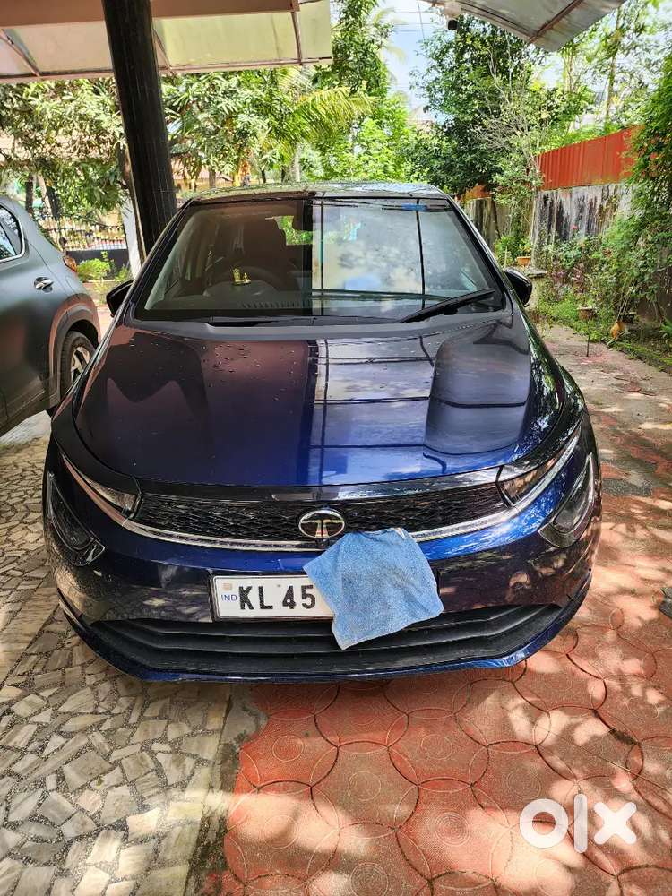 Tata Altroz 2024 Petrol Well Maintained