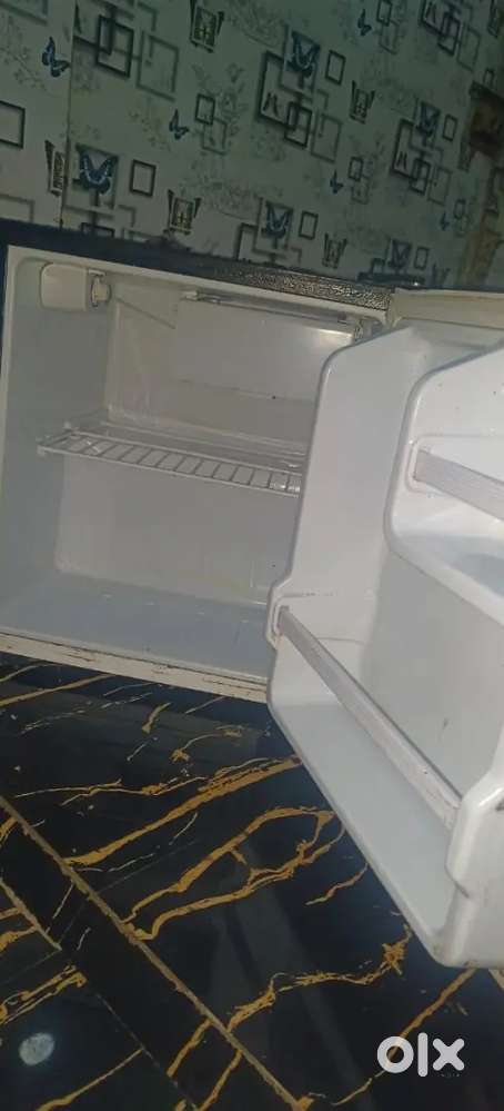 New condition, good fridge