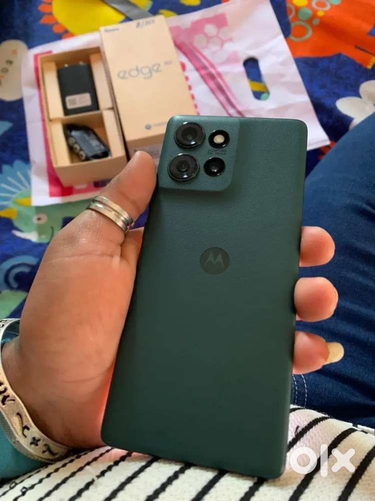 Moto edge 50 ram 8 256