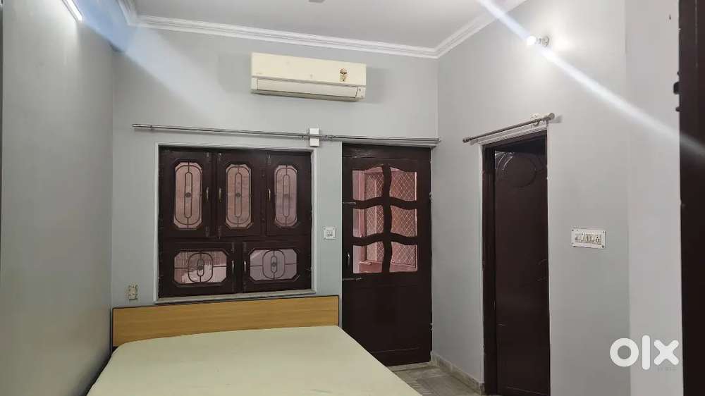 3/2 BHK in Bais Godam, Nandpuri for Family or Girls. House Portion