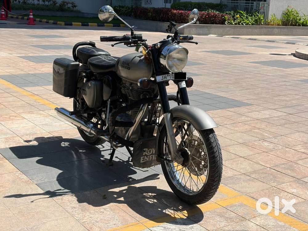 Classic 350 Mint condition Only 11000 km JH regn