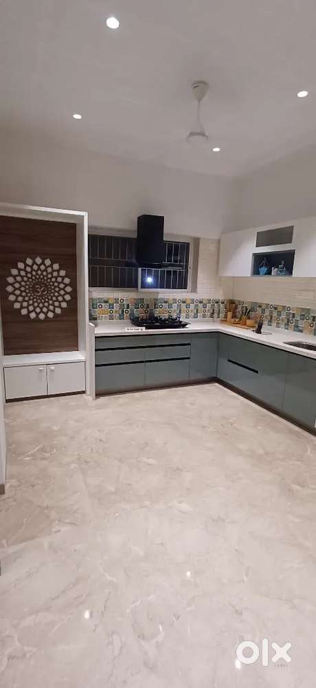 2Bhk Semi furnished flat Available on Rent!